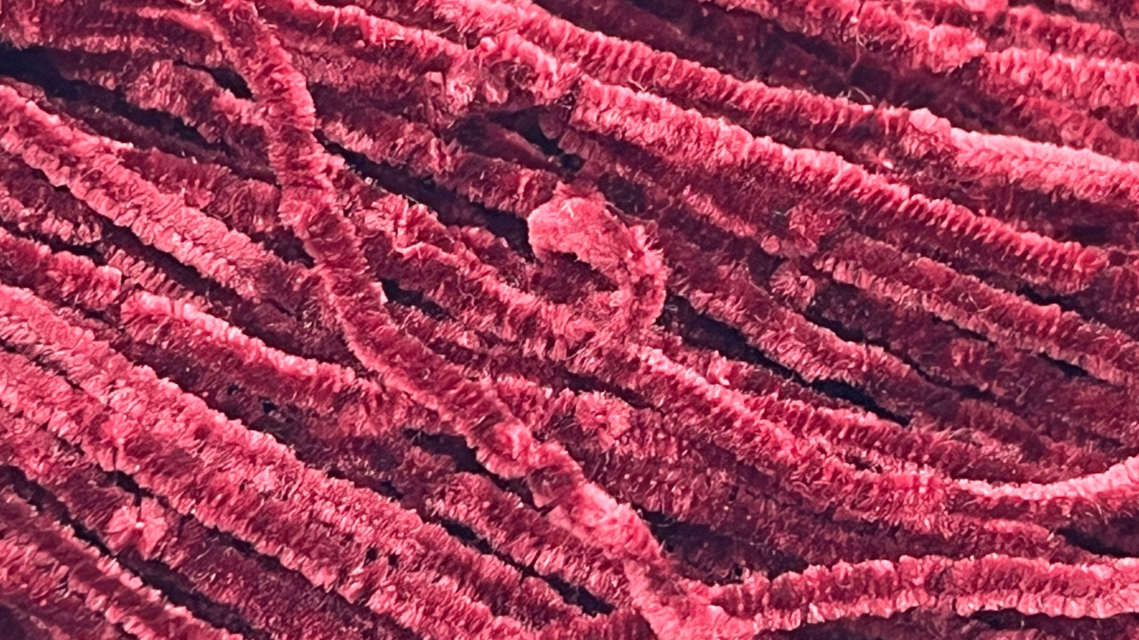 13.0NM dyed chenille yarn for garments